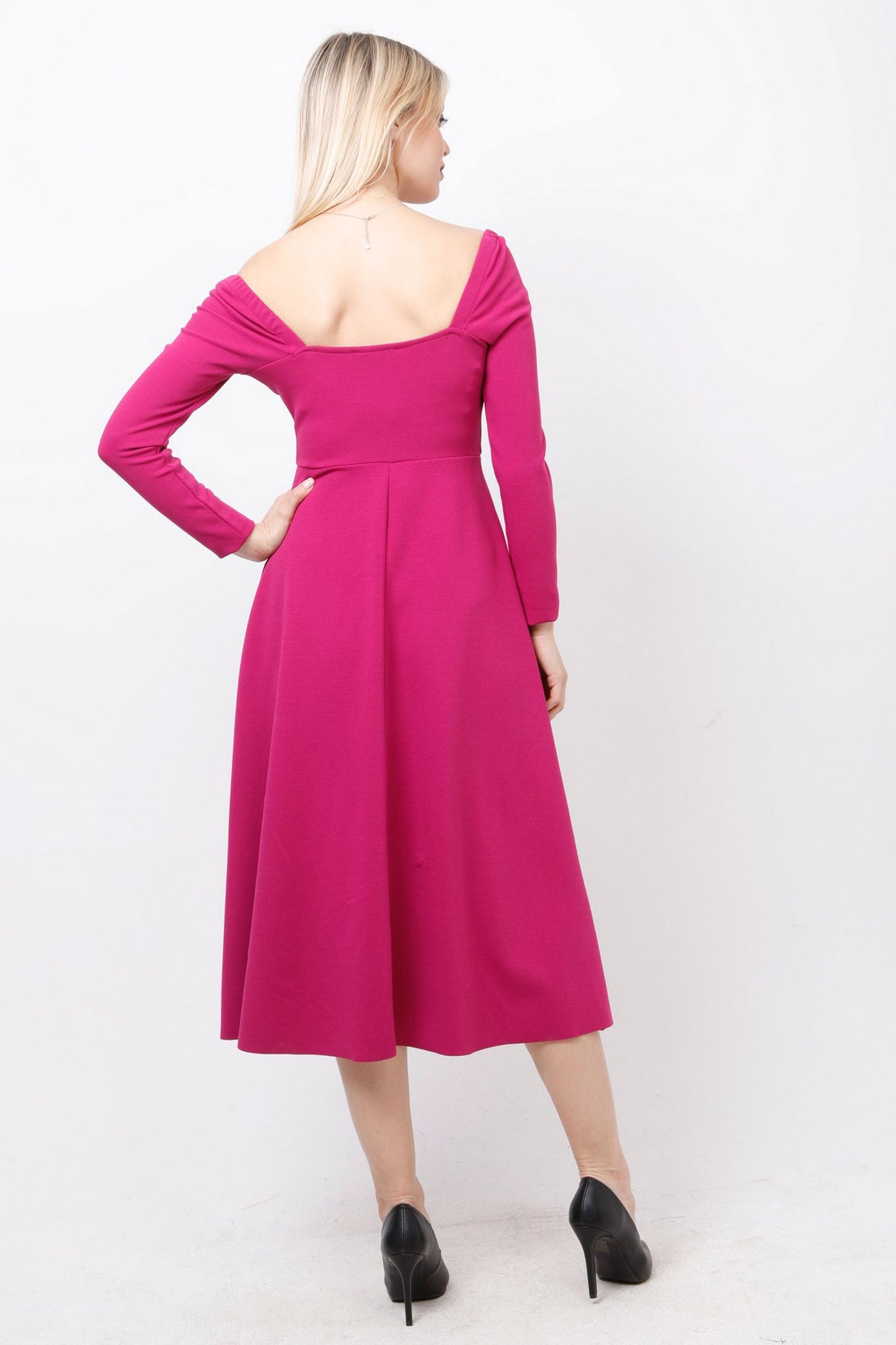 Φόρεμα midi μακρυμάνικο