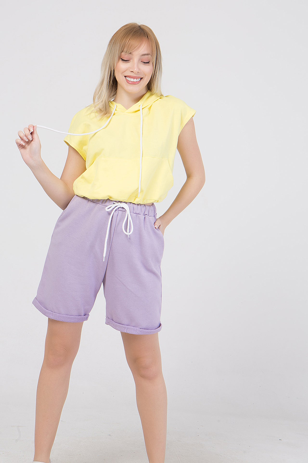 Τοπ φούτερ με κουκούλα