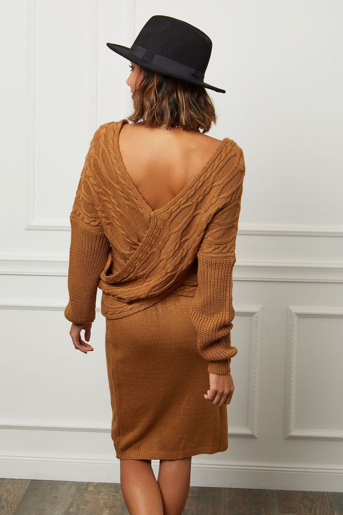 Σετ πλεκτό μπλούζα - φούστα