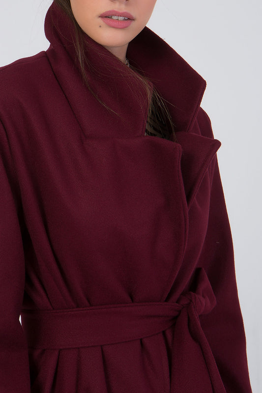 Παλτό με πέτα και ζώνη