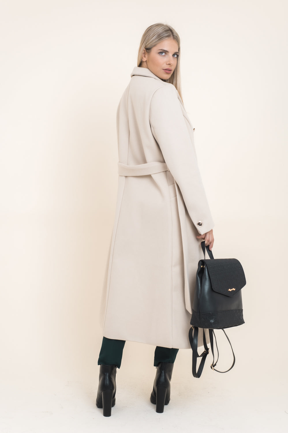 Παλτό μάλλινο με ζώνη