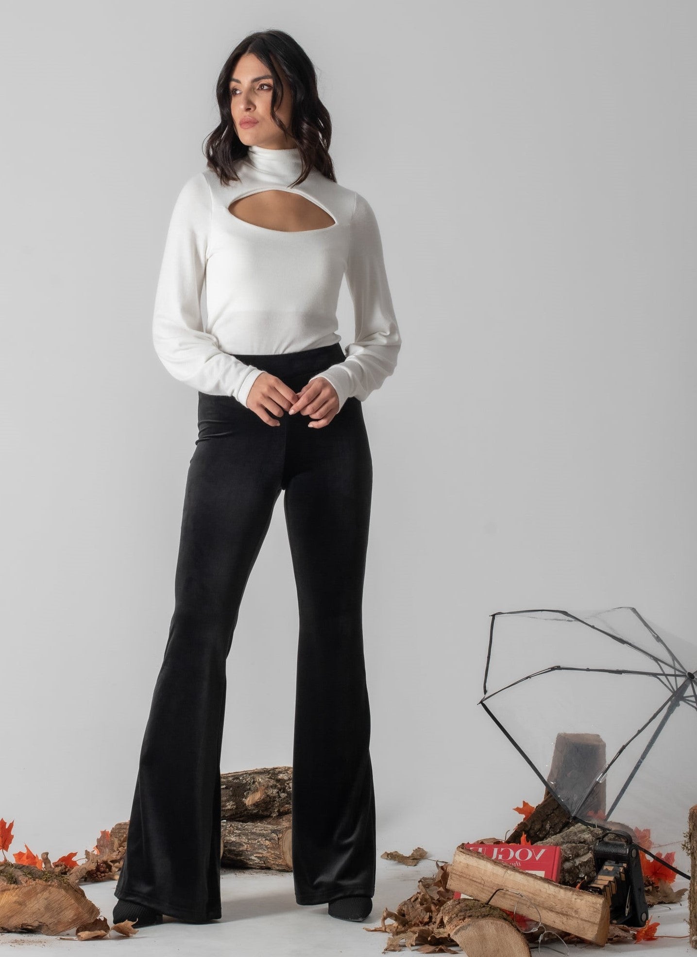 Παντελόνα καμπάνα βελουτέ