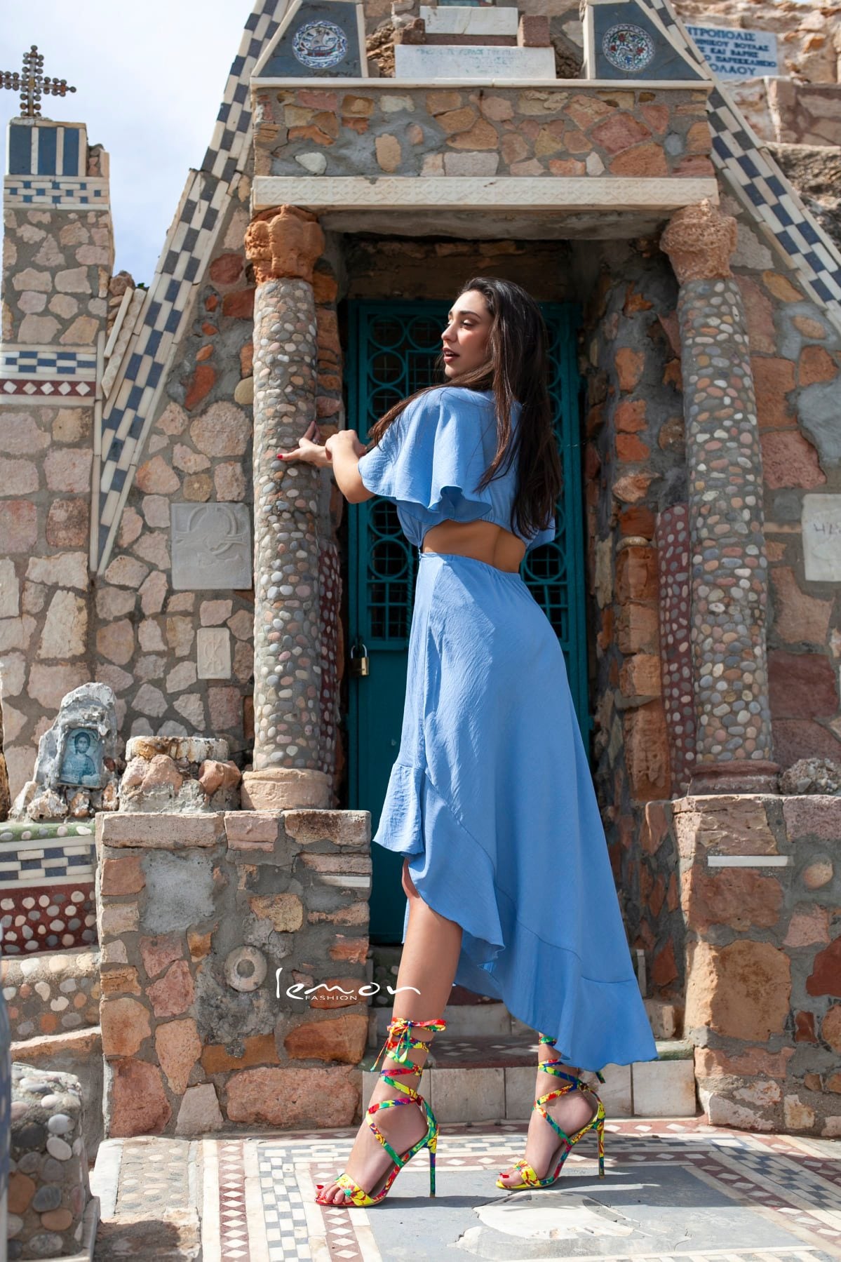 Φόρεμα midi/maxi ασύμμετρο