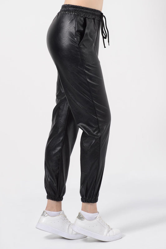 Παντελόνι από δερματίνη