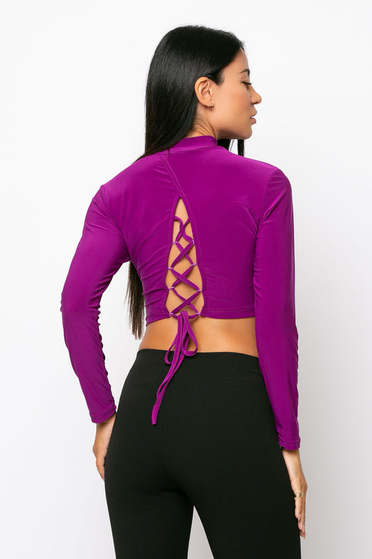 Top cropped με εφέ στην πλάτη