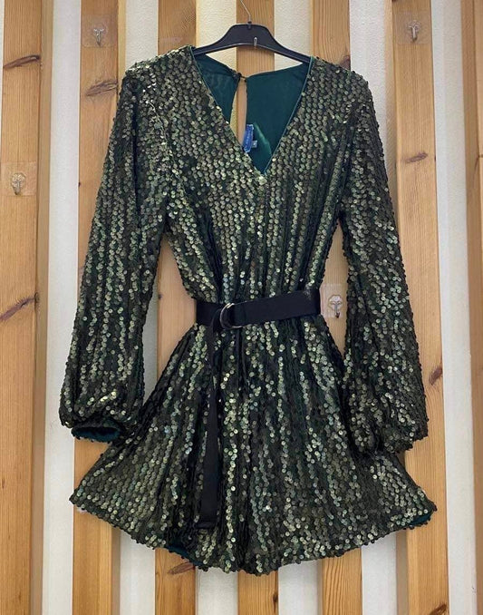 Ολόσωμο σορτσάκι με παγιέτες