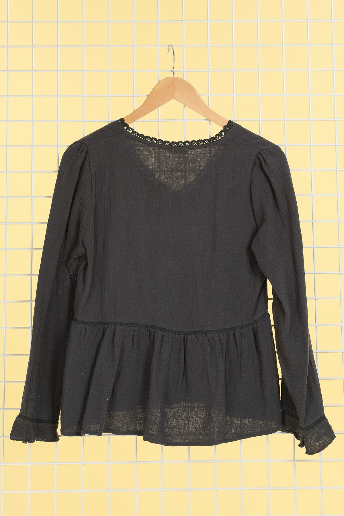 Μπλούζα με δανδέλα