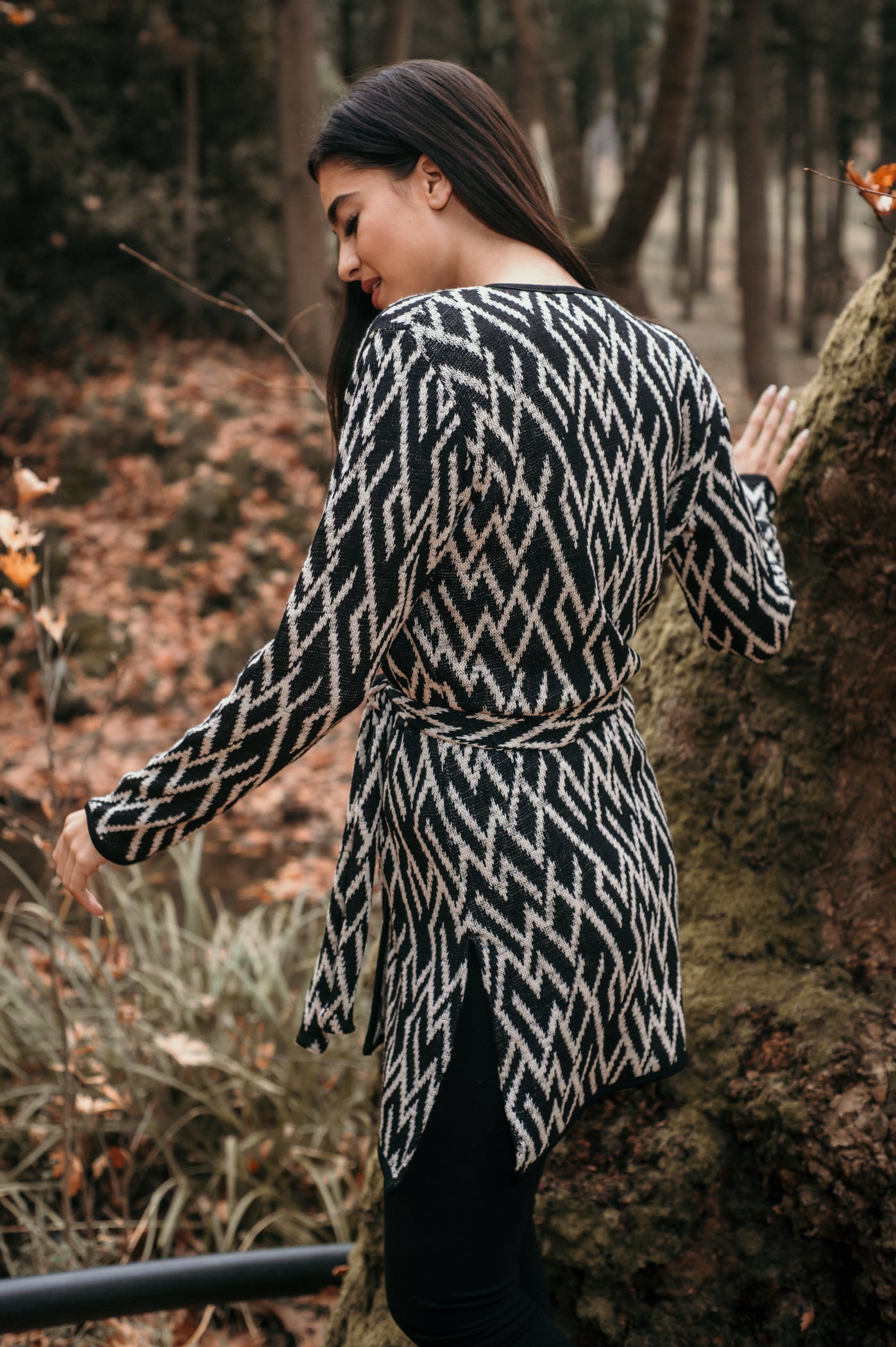 Ζακέτα ημιμάλλινη με ζωνάκι