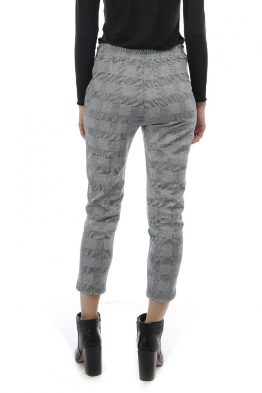 Παντελόνι με λάστιχο στη μέση και ζώνη