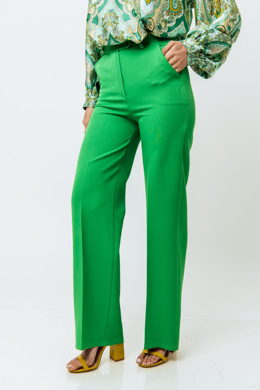 Παντελόνι καμπάνα με τσάκιση