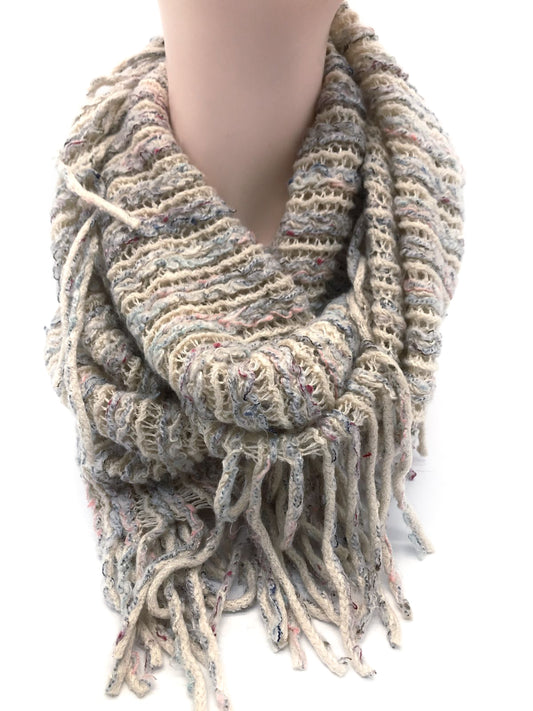 Πλεκτό περιλαίμιο