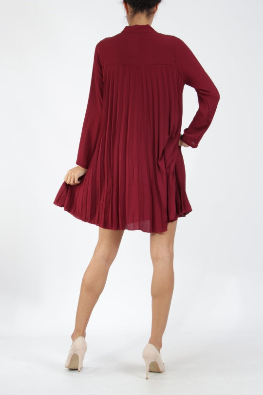 Φόρεμα πλισέ με δέσιμο στο λαιμό