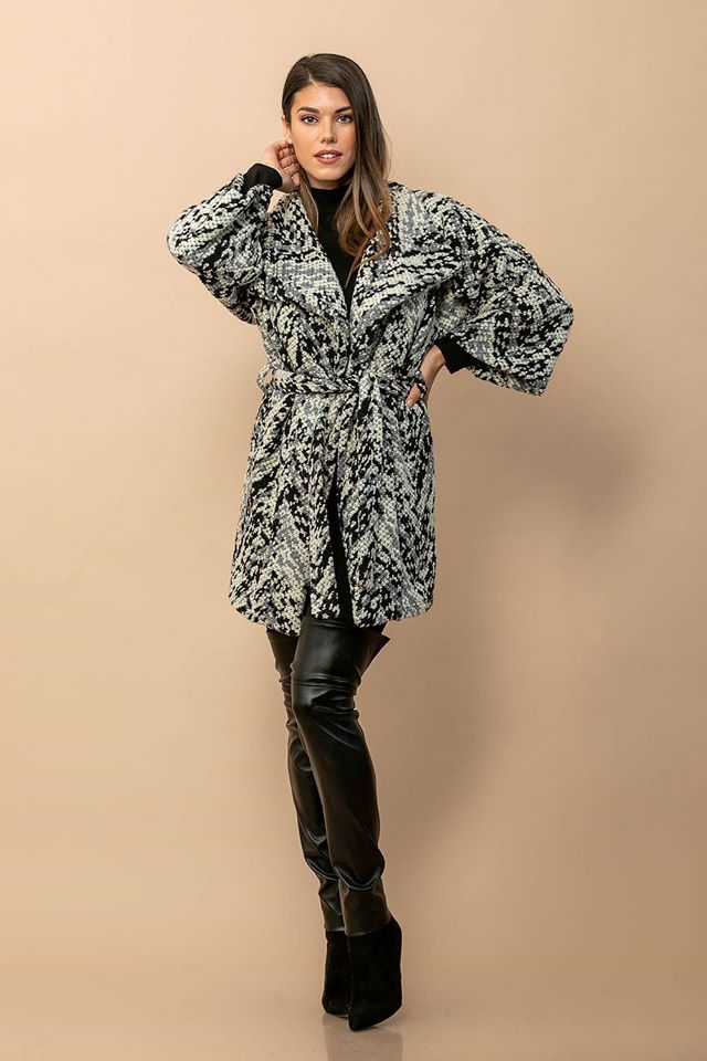 Ζακέτα μπουκλέ