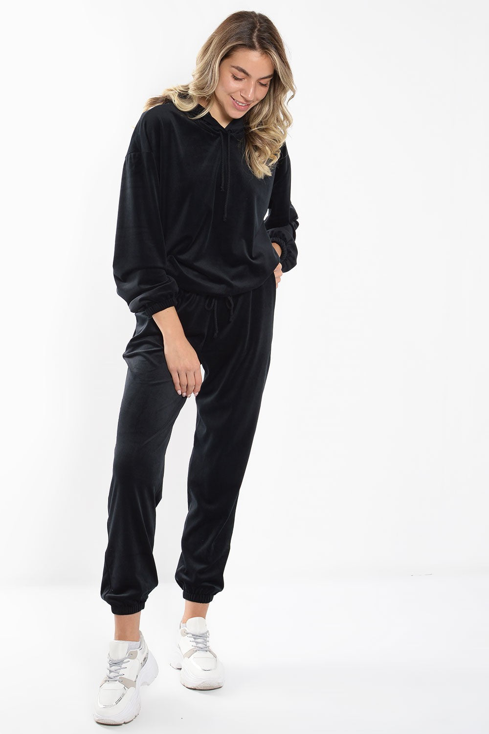 Σετ φόρμας βελουτέ μπλούζα - παντελόνι