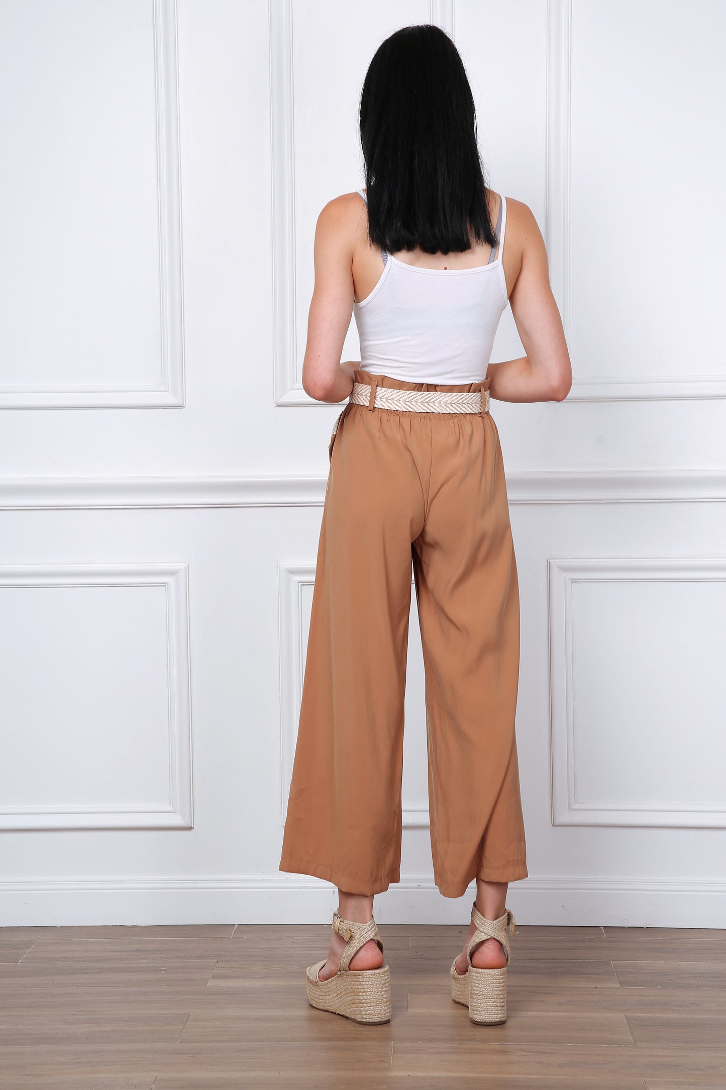 Ζιπ κιλότ με ψάθινη ζώνη