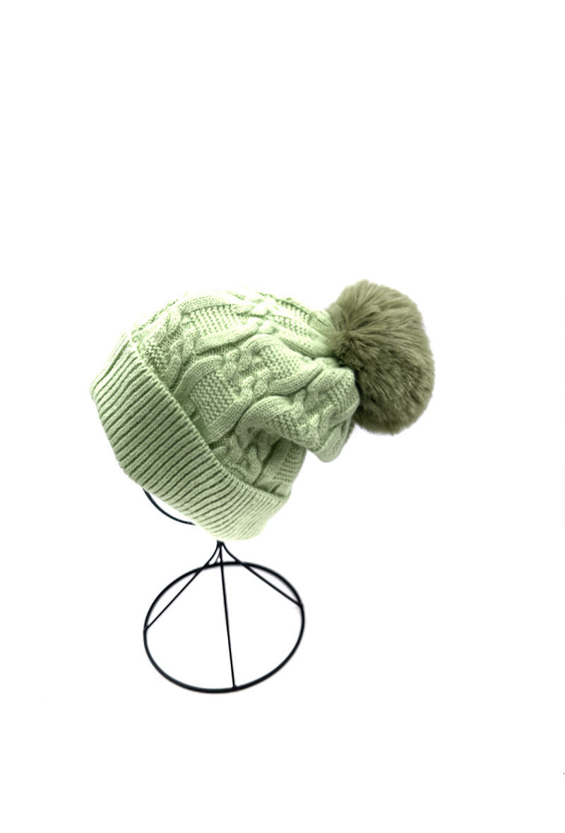 Σκούφος πλεκτός με pom pom