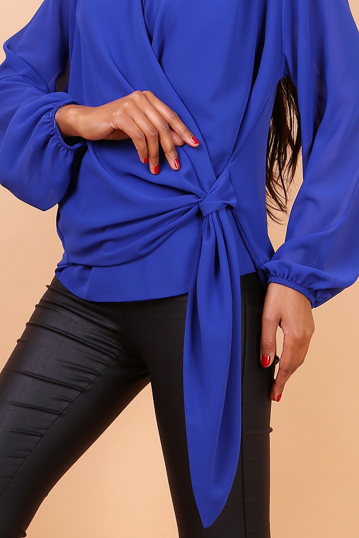 Stylish Τοπ με λεπτομέρεια στο πλάι