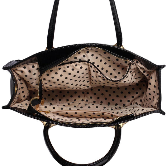 Τσάντα από γυαλιστερινή δερματίνη και επίχρυσες λεπτομέρειες
