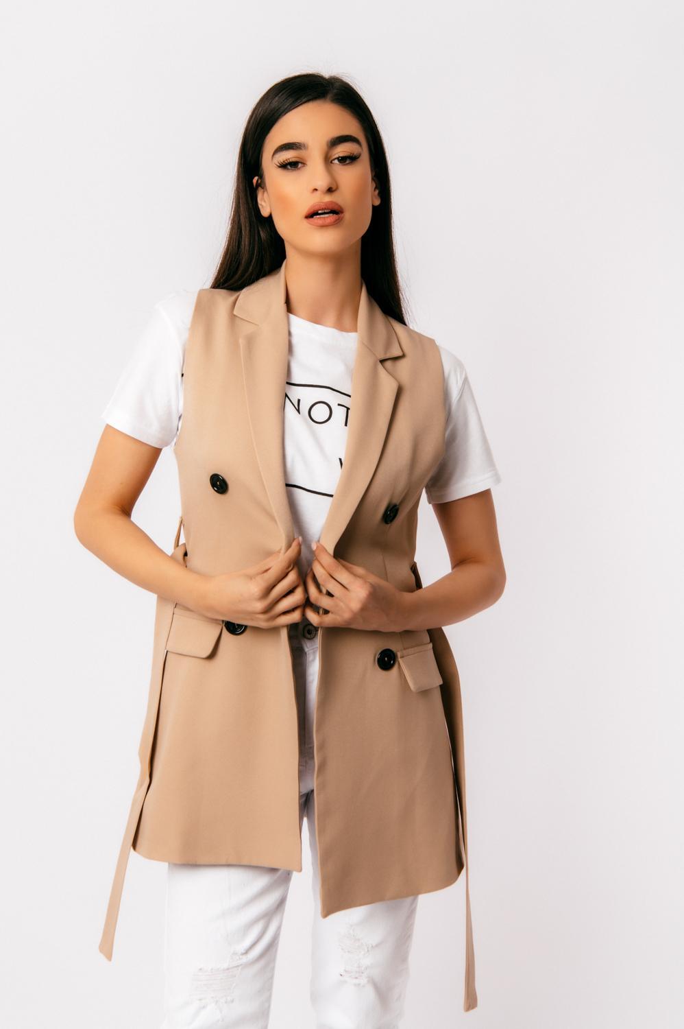 Blazer αμάνικο με ζώνη