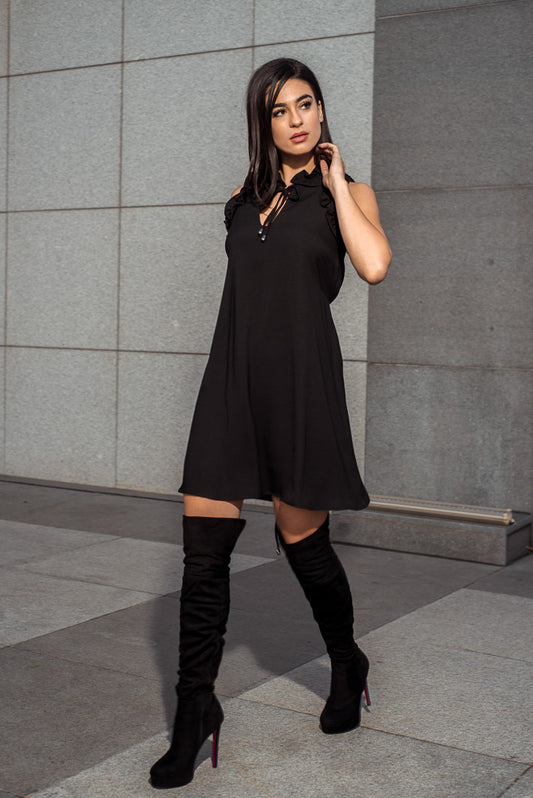 Φόρεμα midi αμάνικο με βολάν