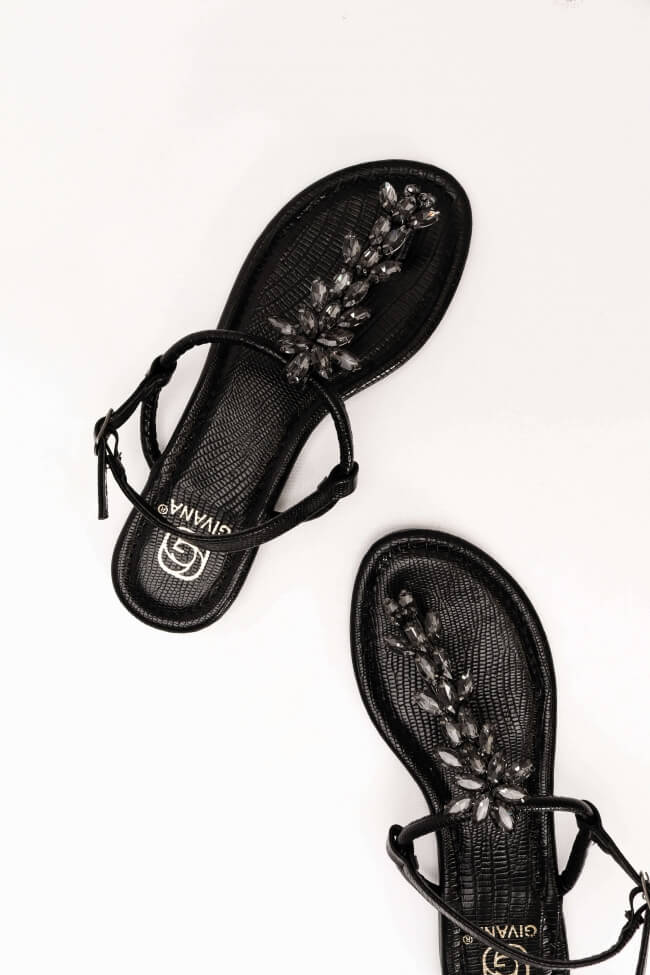 Sandals flat με διακοσμητικές πέτρες