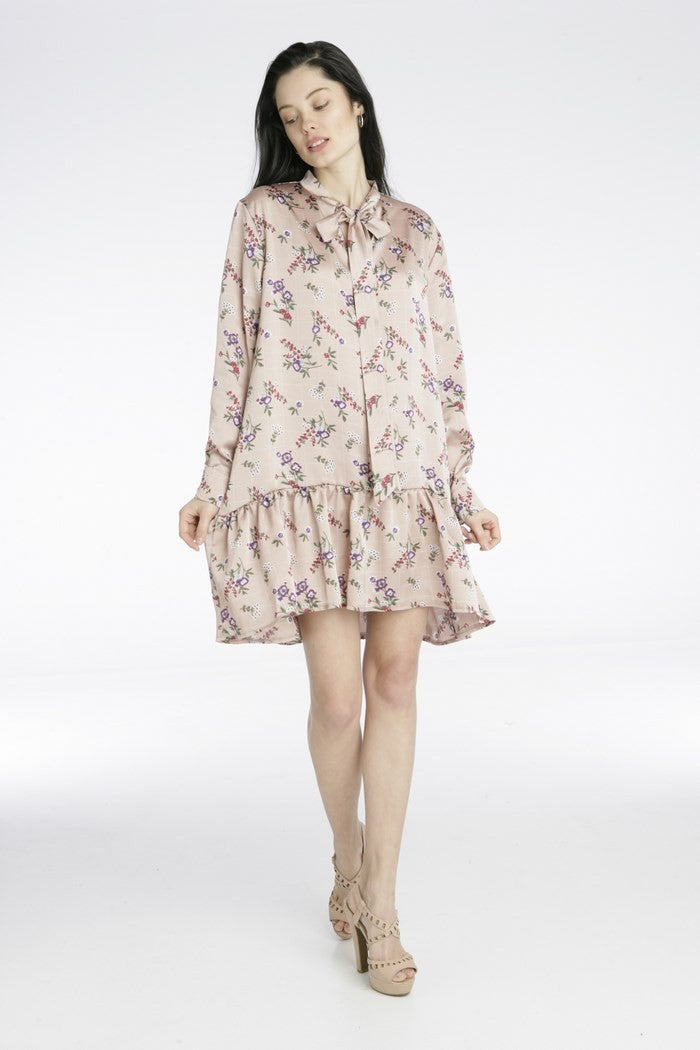 Φόρεμα floral με δέσιμο στο λαιμό και πιέτες