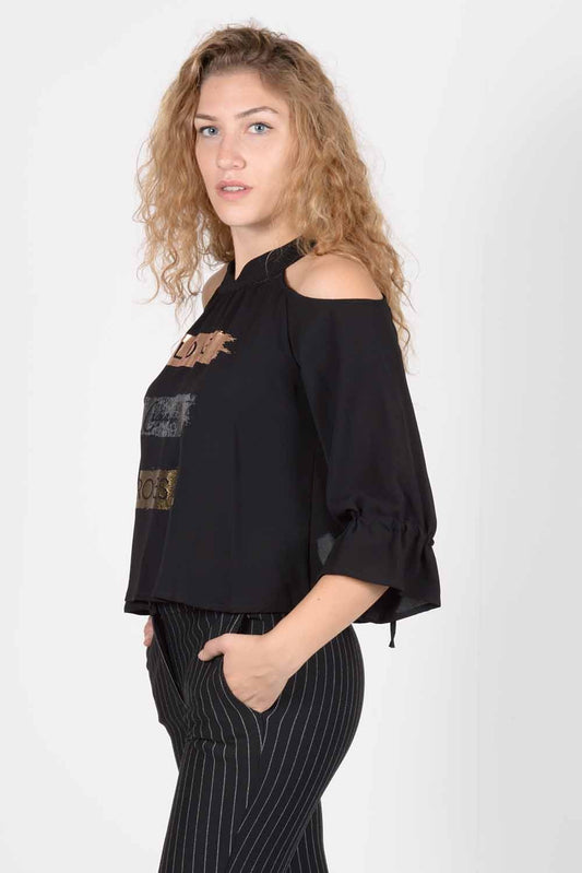 Μπλούζα με ανοίγματα στους ώμους και κουμπάκια στην πλάτη