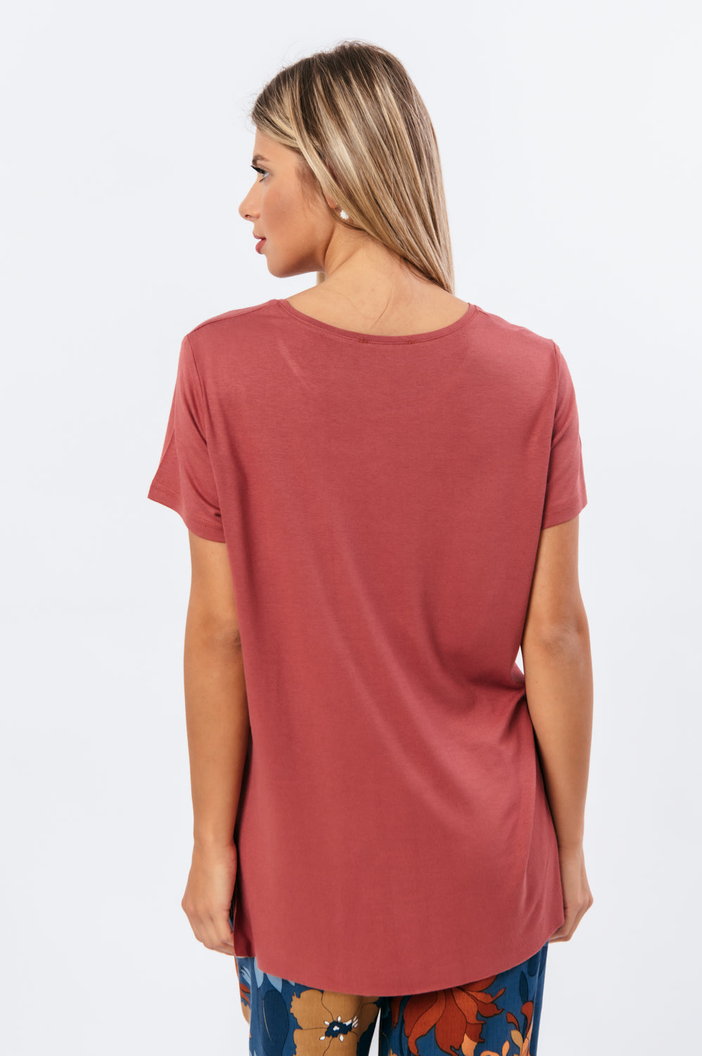 Μπλούζα oversized με σκίσιμο στο πλάι