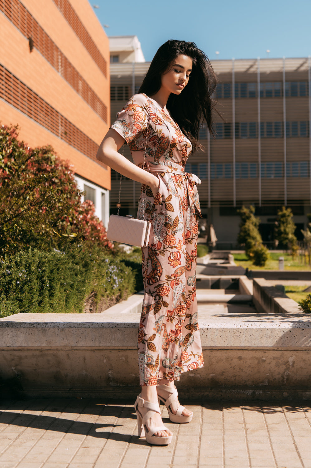 Ολόσωμη φόρμα εμπριμέ