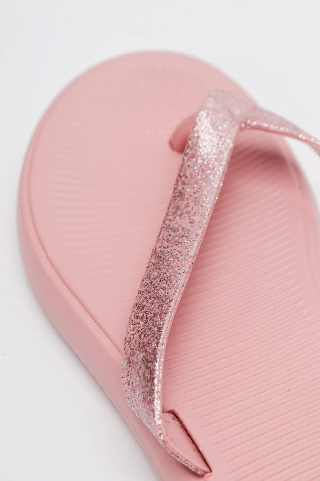 Σαγιονάρες με glitter