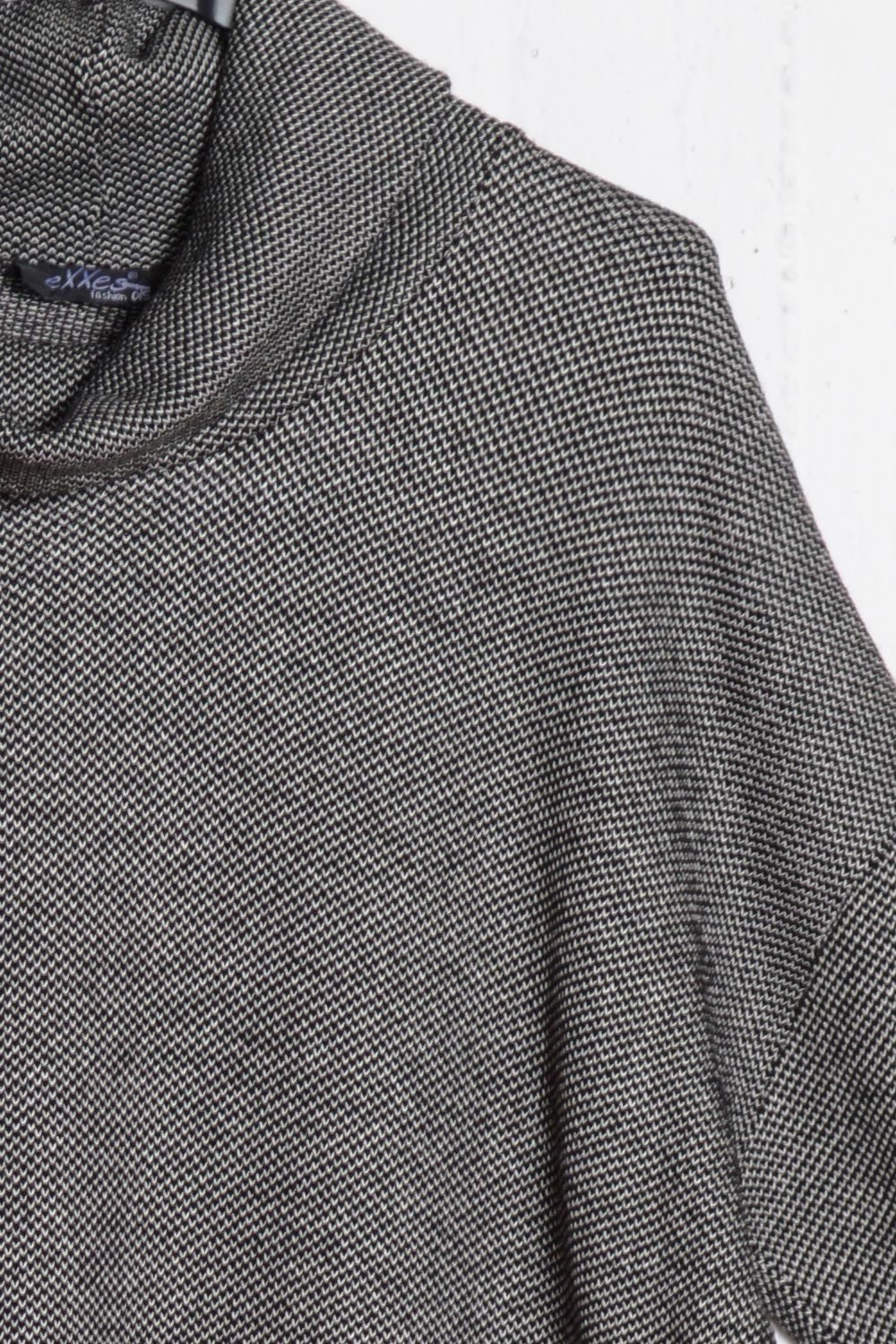 Πλεκτή μπλούζα