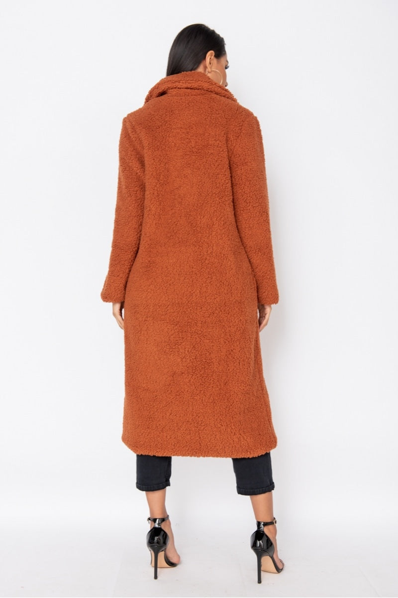 Παλτό μπουκλέ με πέτα