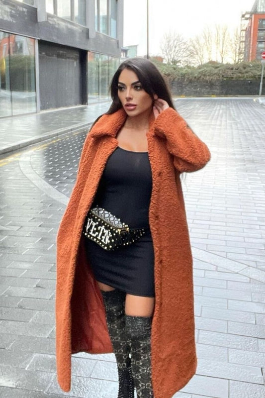 Παλτό μπουκλέ με πέτα