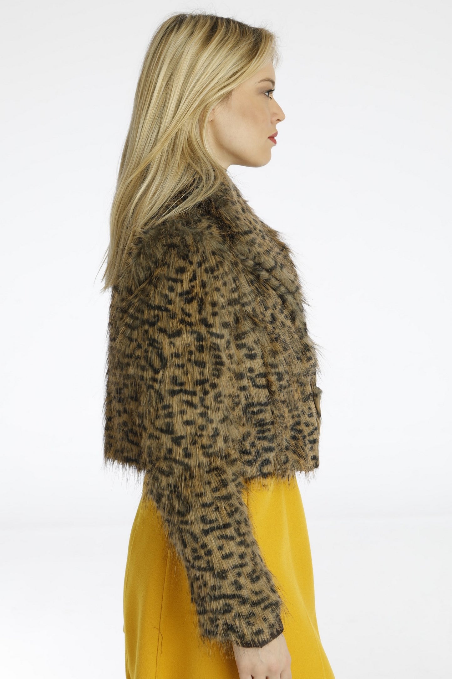 Μπολερό χνουδωτό animal print