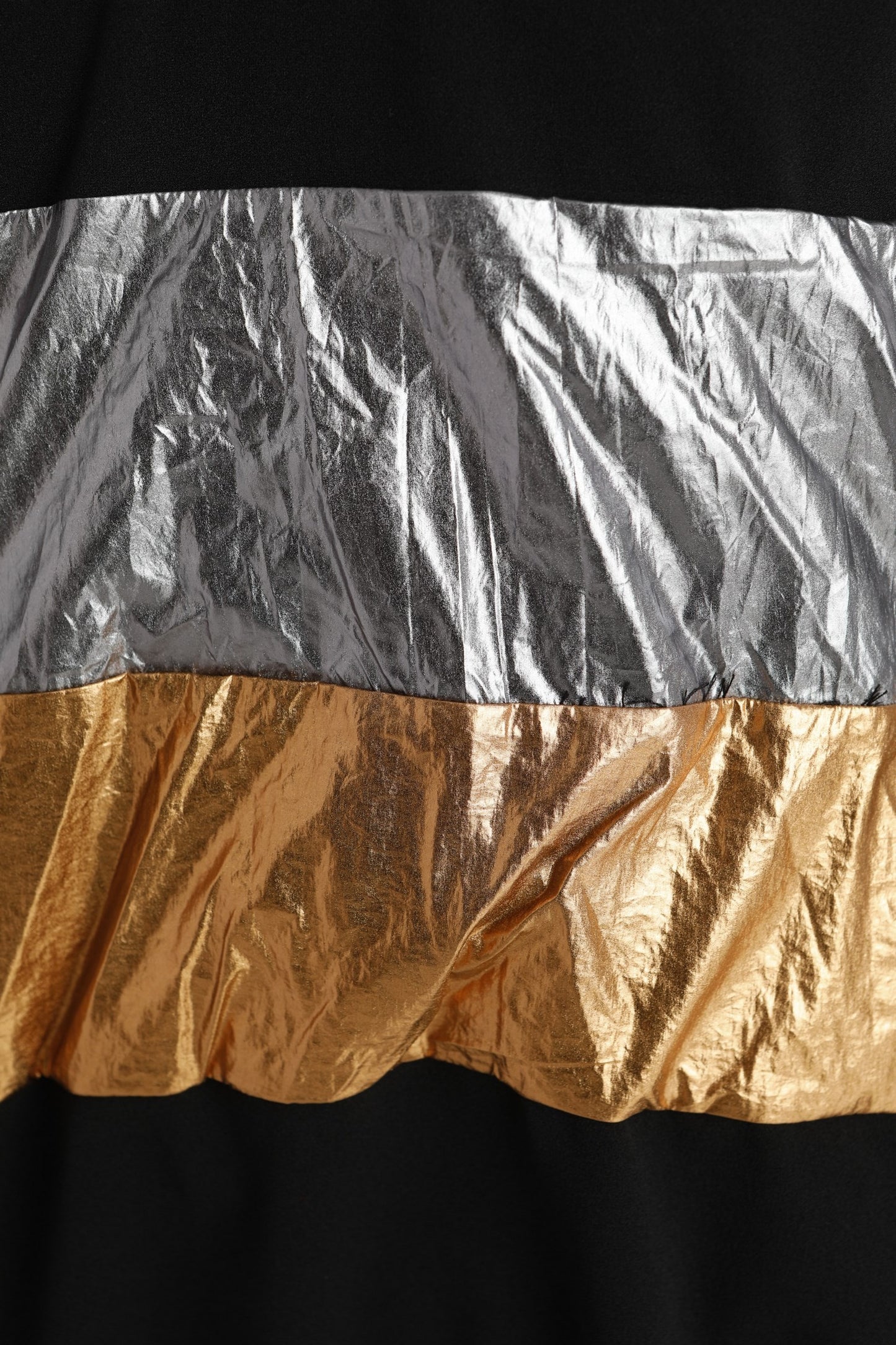 Μπλούζα με μεταλλιζέ στοιχεία