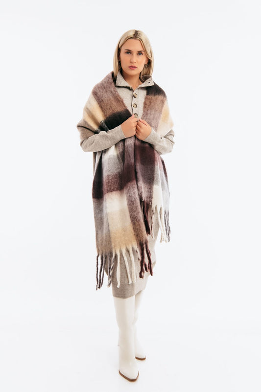 Κασκόλ ριγέ με κρόσσια