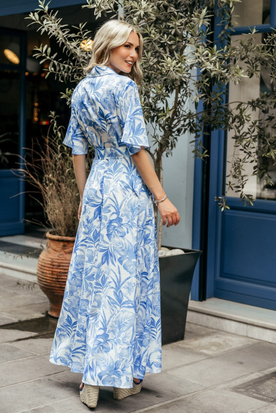 Φόρεμα maxi floral με ζώνη