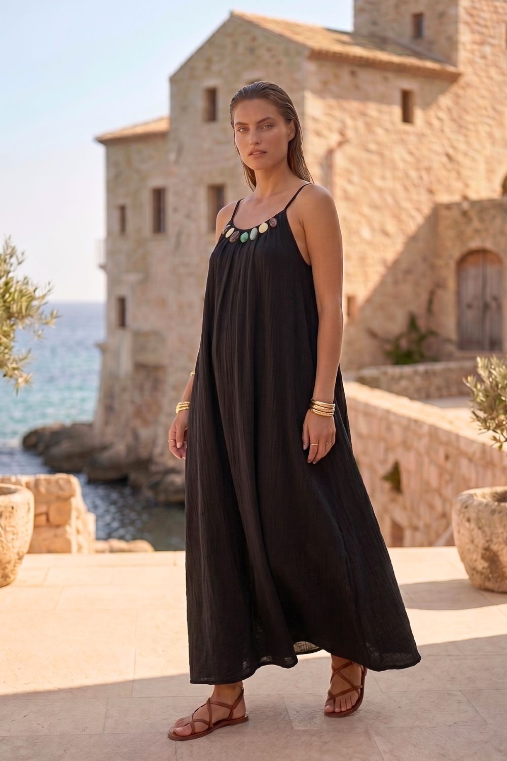 Φόρεμα maxi viscose με εντυπωσιακές χάντρες