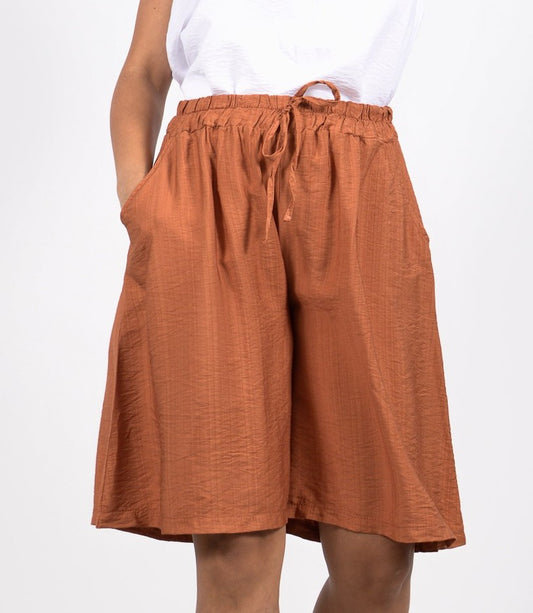 Βερμούδα μακριά με τσέπες