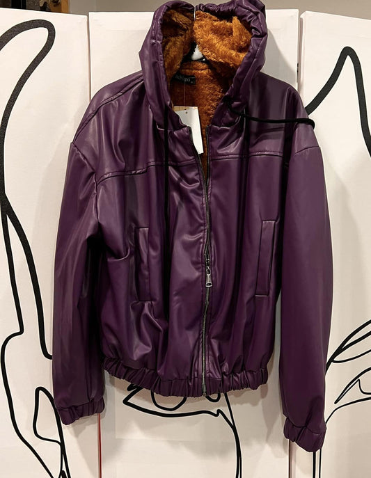 Μπουφάν δερματίνης με γούνινη επένδυση