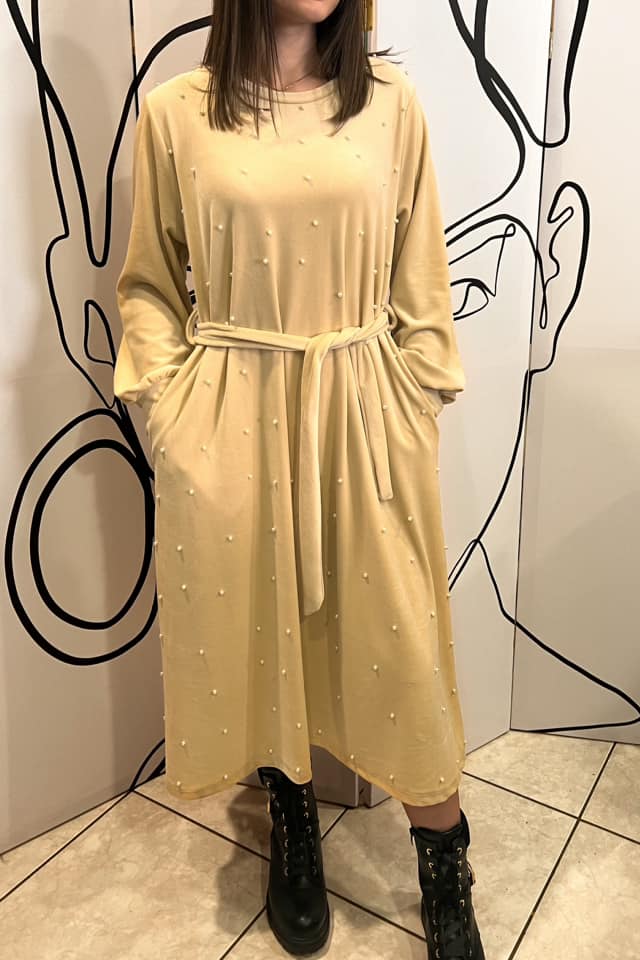 Φόρεμα maxi εβαζέ βελουτέ με πέρλες