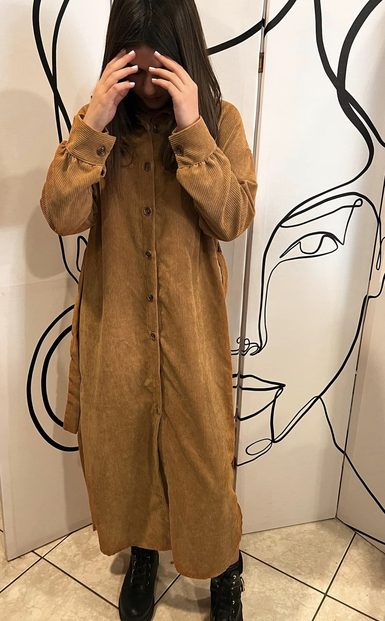 Φόρεμα κοτλέ maxi σεμιζιέ