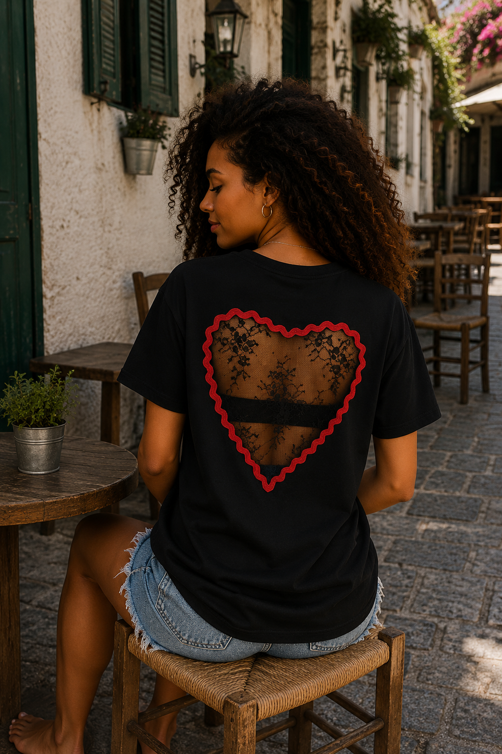 T-Shirt βαμβακερό με εντυπωσιακή πλάτη