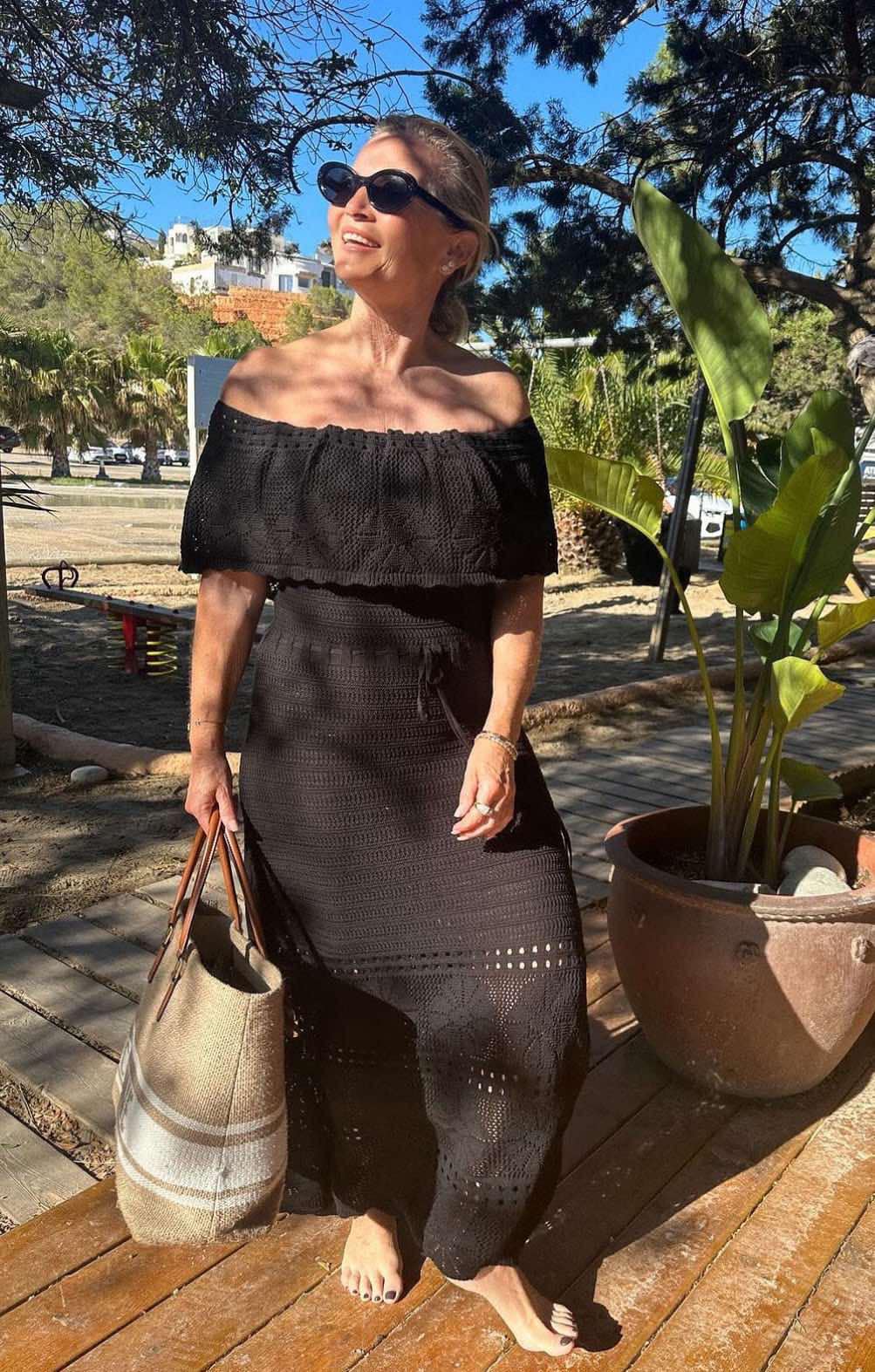 Φόρεμα νημάτινο maxi strapless