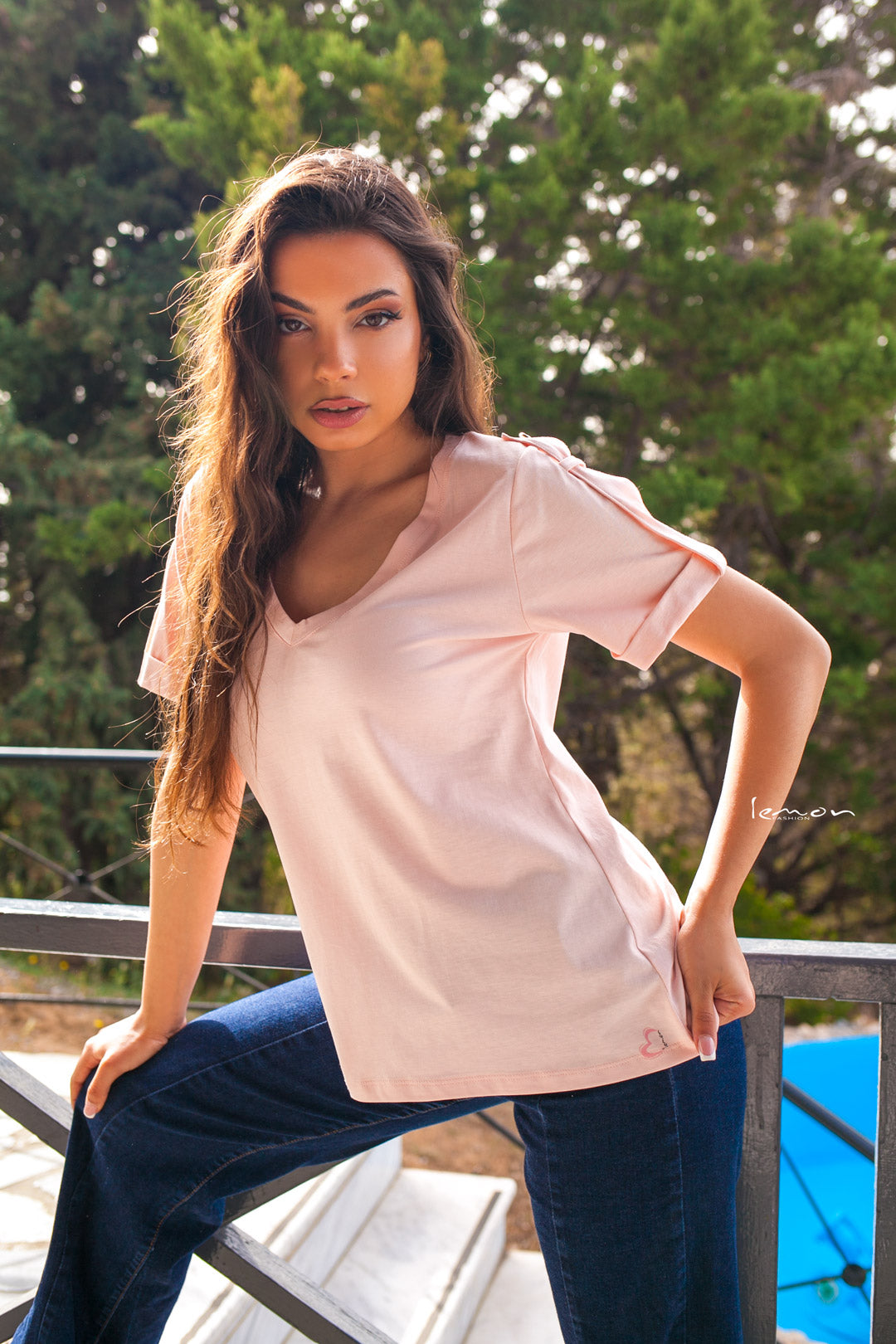 T-Shirt detailed