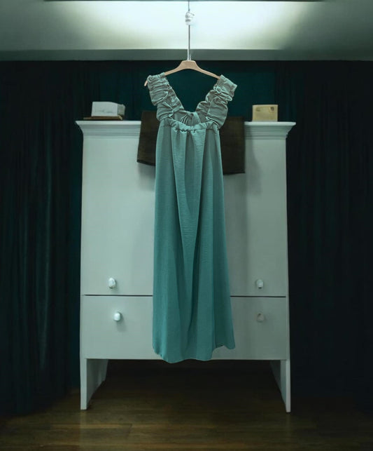 Φόρεμα maxi crepe detailed