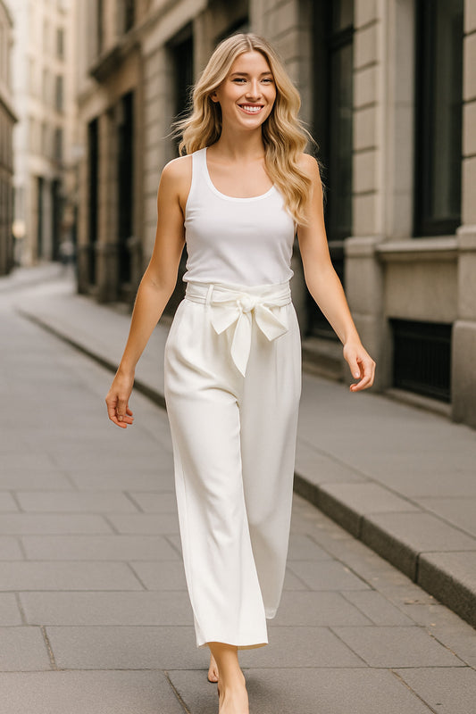 Παντελόνι κρεπ με πιέτες και ζώνη