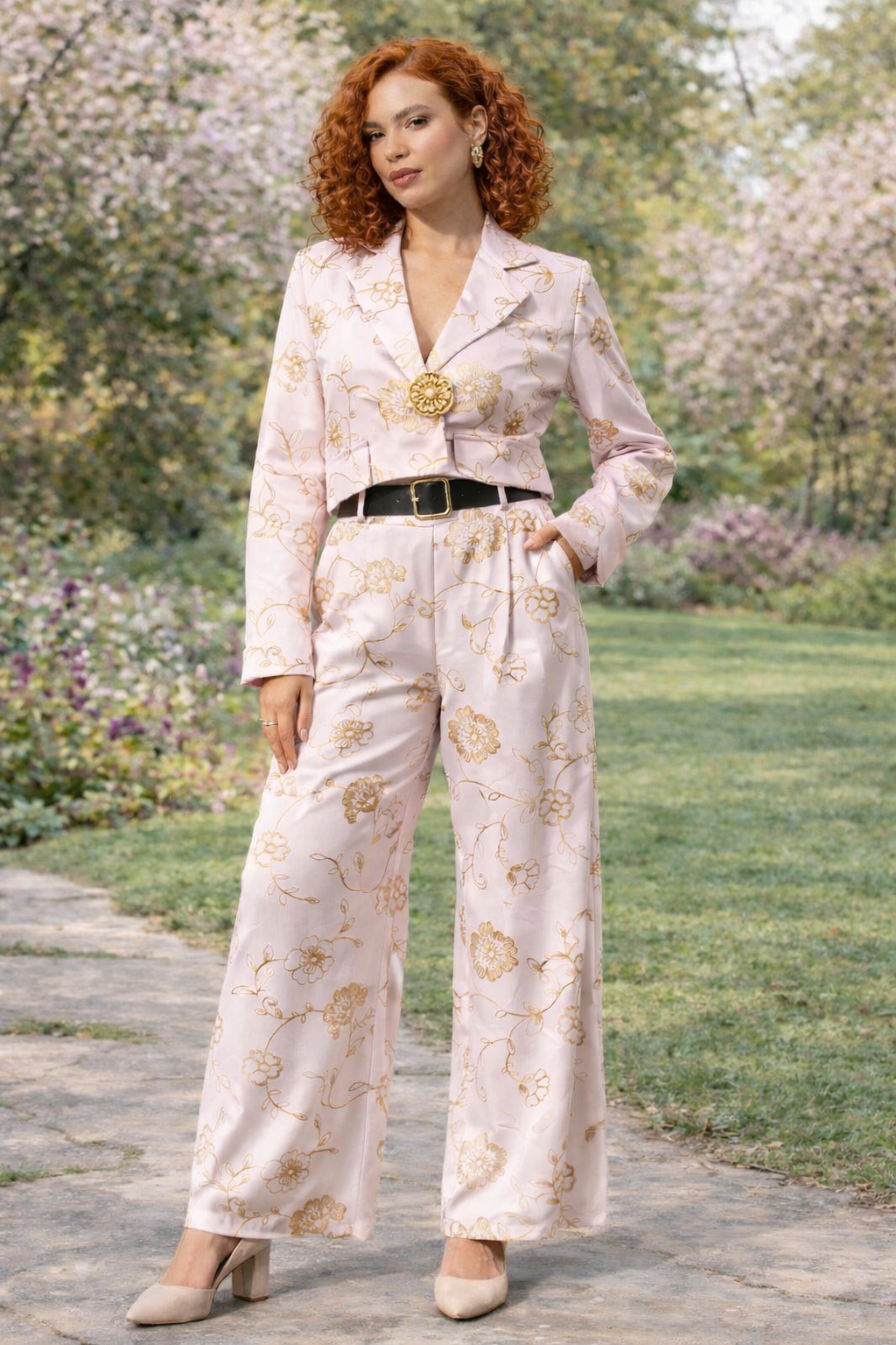 Κοστούμι blazer cropped - παντελόνα με κέντημα