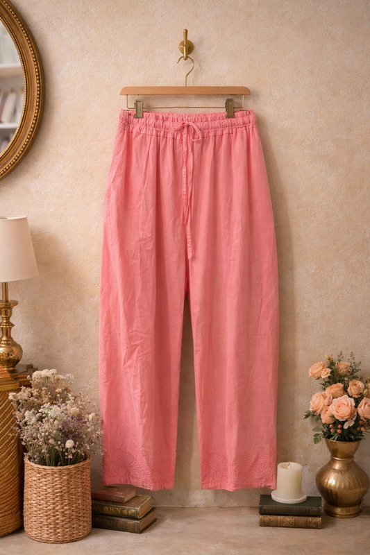 Παντελόνα ποπλίνα με κέντημα κηπούρ