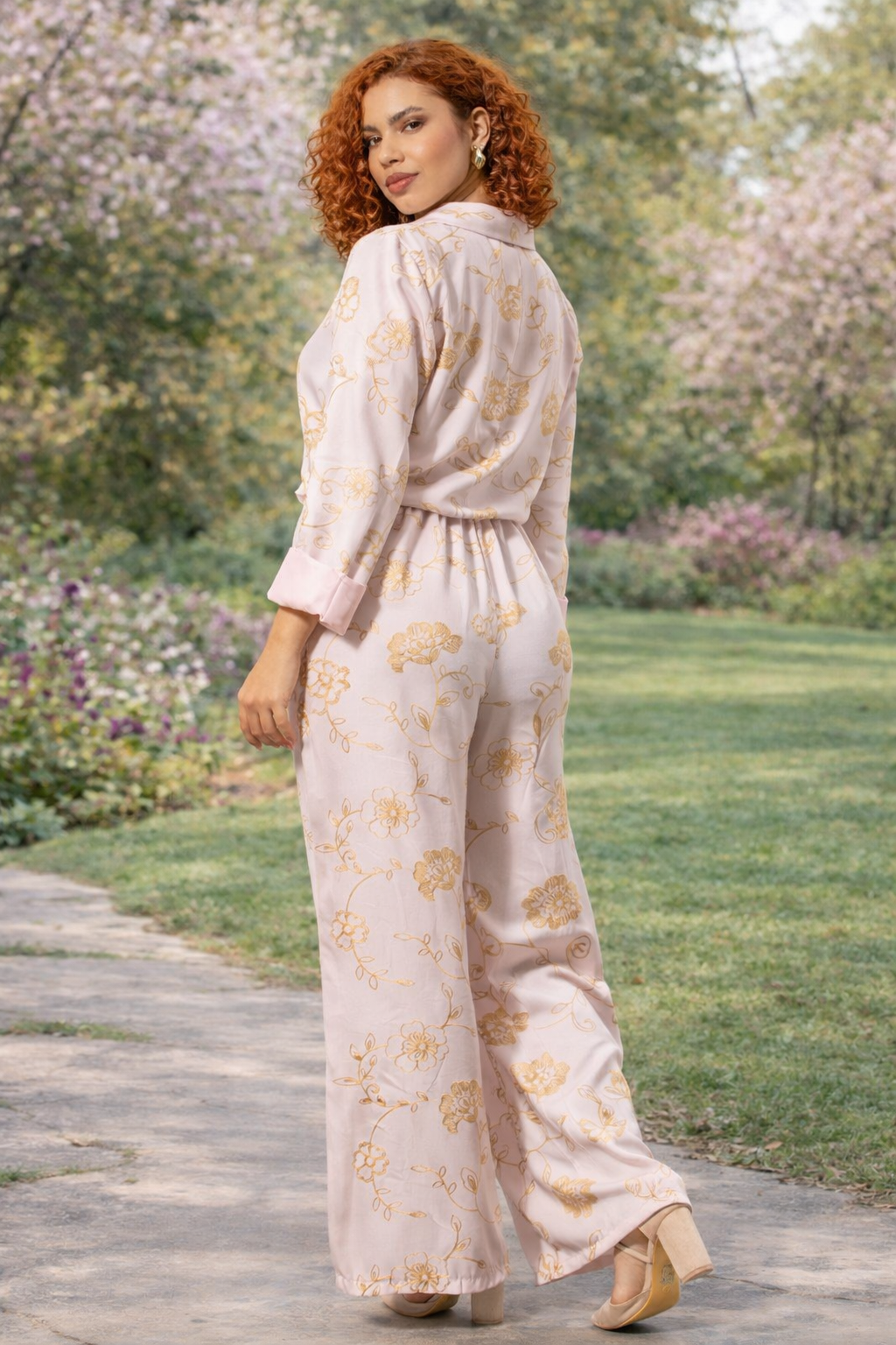 Κοστούμι blazer cropped - παντελόνα με κέντημα